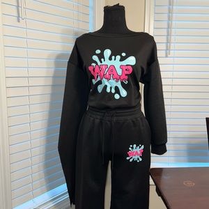 WAP Set W/ Distressed Sleeve